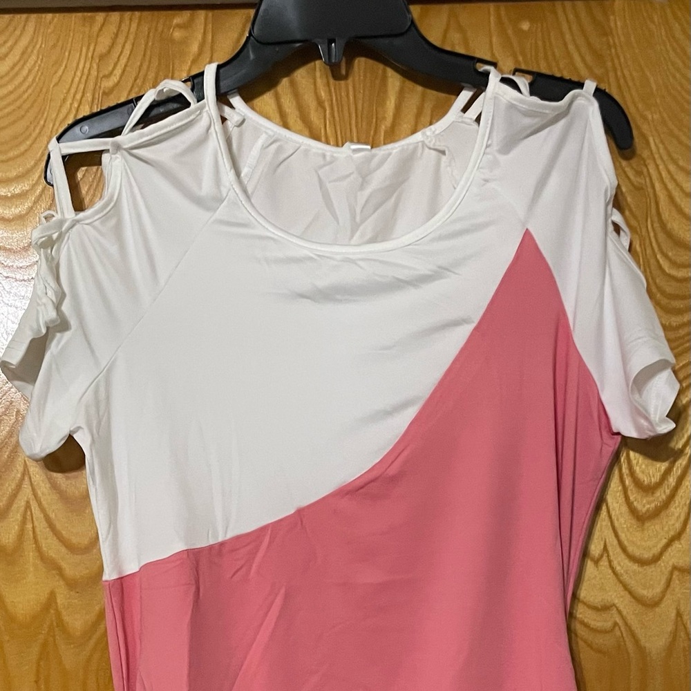 Simple T-Shirt